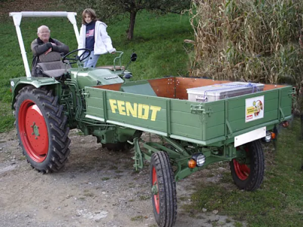 Fendt F231 GTS von Bierbauer Hubert (Baujahr 1968) – Traktor-Oldtimer-Club Markt Hartmannsdorf