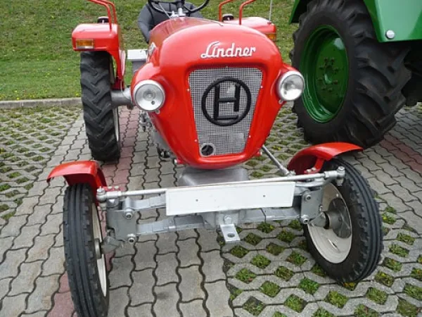 Lindner BF 16 N von Farkalitsch Karl (Baujahr 1964) – Traktor-Oldtimer-Club Markt Hartmannsdorf