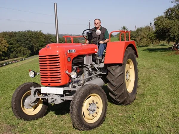 Steyr 280 von Fink Josef Franz (Baujahr 1956) – Traktor-Oldtimer-Club Markt Hartmannsdorf