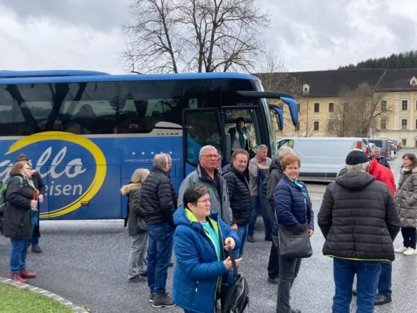 BUSAUSFLUG EGGENBERG 2023 – Traktor-Oldtimer-Club Markt Hartmannsdorf, Foto 5
