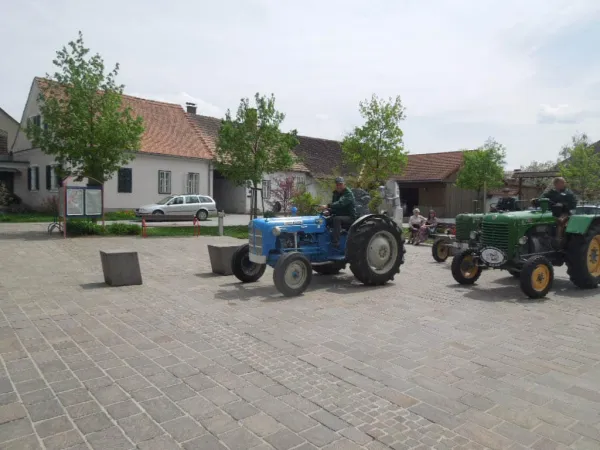 AUSWINTERUNGSFAHRT 2013 – Traktor-Oldtimer-Club Markt Hartmannsdorf, Foto 2