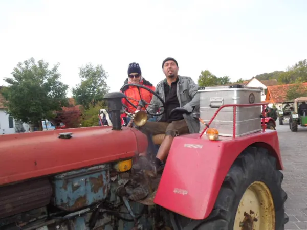 BURGENLAND 2013 – Traktor-Oldtimer-Club Markt Hartmannsdorf, Foto 2