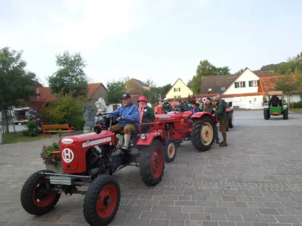 BURGENLAND 2013 – Traktor-Oldtimer-Club Markt Hartmannsdorf, Foto 3