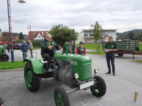 TRAKTOROLYMPIADE - EINWINTERUNGSFAHRT 2014 – Traktor-Oldtimer-Club Markt Hartmannsdorf, Foto 4