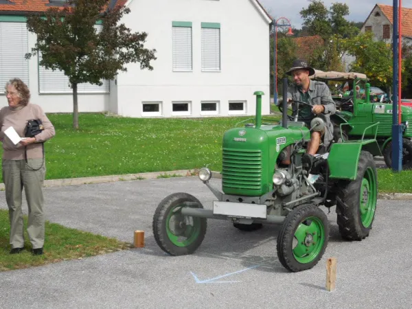 TRAKTOROLYMPIADE - EINWINTERUNGSFAHRT 2014 – Traktor-Oldtimer-Club Markt Hartmannsdorf, Foto 9