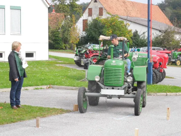 TRAKTOROLYMPIADE - EINWINTERUNGSFAHRT 2014 – Traktor-Oldtimer-Club Markt Hartmannsdorf, Foto 13