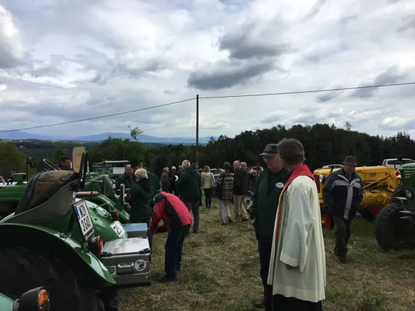 AUSFAHRT DREILÄNDERECK-TRAKTORWEIHE 2016 – Traktor-Oldtimer-Club Markt Hartmannsdorf, Foto 15