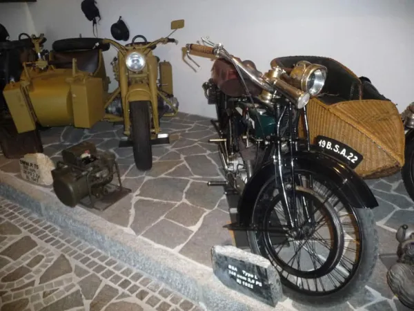 BUSAUSFLUG MUSEUM LEGENSTEIN 2017 – Traktor-Oldtimer-Club Markt Hartmannsdorf, Foto 9