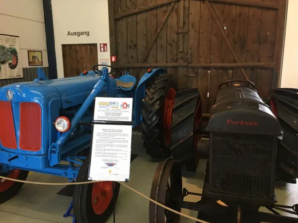 BUSAUSFLUG ST. MICHAEL 2019 – Traktor-Oldtimer-Club Markt Hartmannsdorf, Foto 2