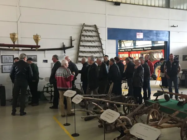 BUSAUSFLUG ST. MICHAEL 2019 – Traktor-Oldtimer-Club Markt Hartmannsdorf, Foto 9