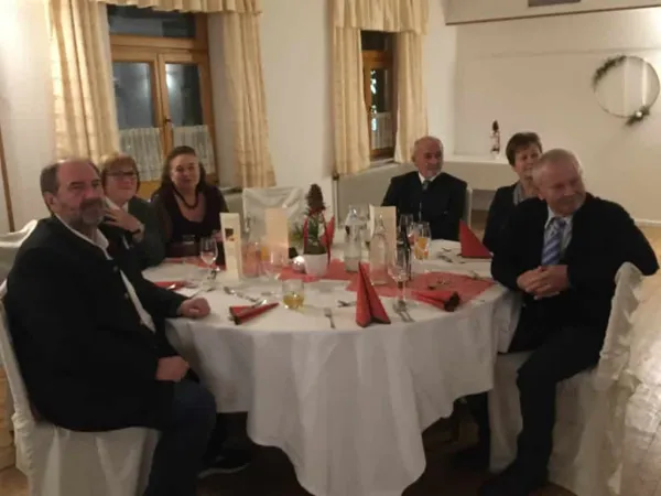 WEIHNACHTSFEIER 2019 – Traktor-Oldtimer-Club Markt Hartmannsdorf, Foto 4