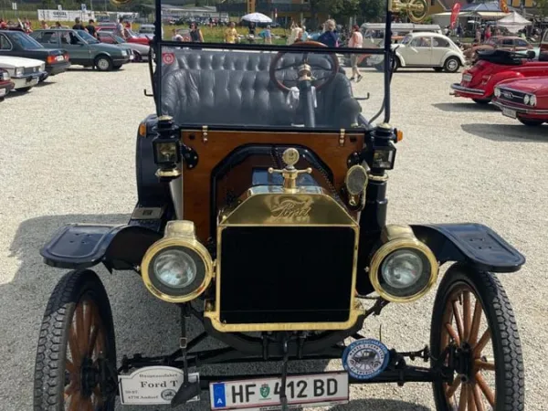 AUSFAHRT STUBENBERG 2022 – Traktor-Oldtimer-Club Markt Hartmannsdorf, Foto 10