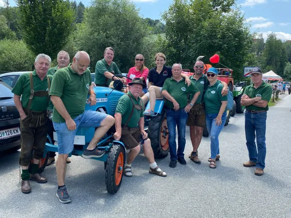 AUSFAHRT VEREIN HERZKRANKE KINDER 2022 – Traktor-Oldtimer-Club Markt Hartmannsdorf, Foto 6