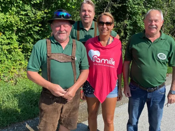 AUSFAHRT VEREIN HERZKRANKE KINDER 2022 – Traktor-Oldtimer-Club Markt Hartmannsdorf, Foto 10