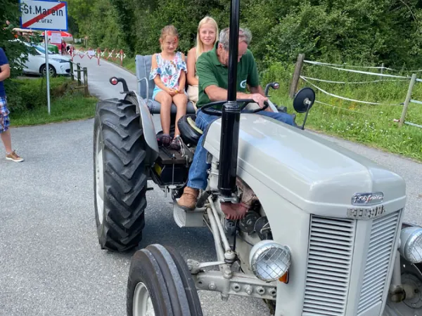 AUSFAHRT VEREIN HERZKRANKE KINDER 2022 – Traktor-Oldtimer-Club Markt Hartmannsdorf, Foto 18