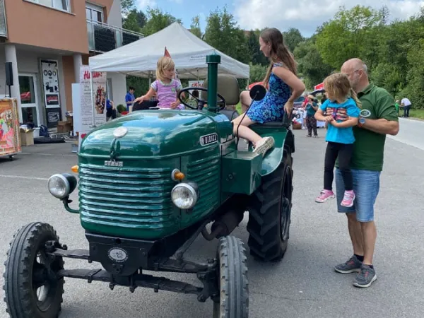 AUSFAHRT VEREIN HERZKRANKE KINDER 2022 – Traktor-Oldtimer-Club Markt Hartmannsdorf, Foto 23