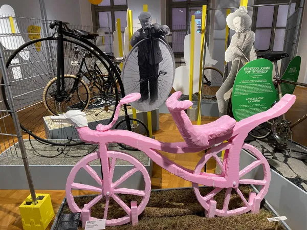 SENSENMUSEUM 2022 – Traktor-Oldtimer-Club Markt Hartmannsdorf, Foto 45