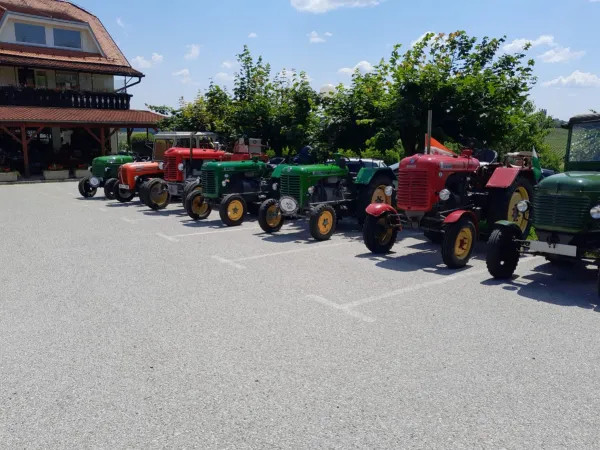 3-TAGESAUSFLUG SLOWENIEN 2023 – Traktor-Oldtimer-Club Markt Hartmannsdorf, Foto 4