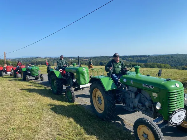 ANTONs OLDTIMER 2023 – Traktor-Oldtimer-Club Markt Hartmannsdorf, Foto 3