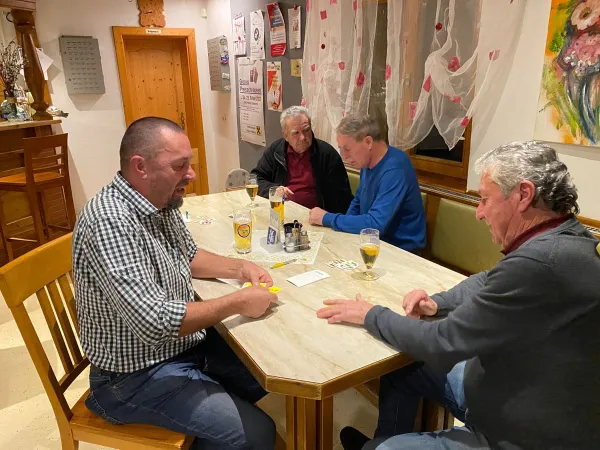 SCHNAPSEN 2023 – Traktor-Oldtimer-Club Markt Hartmannsdorf, Foto 7