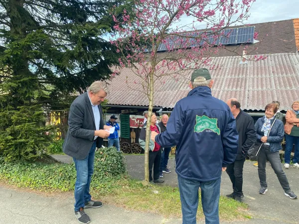 BUSAUSFLUG ANTON´S OLDTIMER 2024 – Traktor-Oldtimer-Club Markt Hartmannsdorf, Foto 3