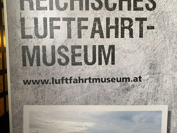 BUSAUSFLUG FLUGHAFEN THALERHOF 2025 – Traktor-Oldtimer-Club Markt Hartmannsdorf, Foto 14
